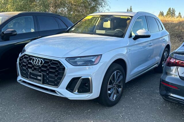 2022 Audi Q5 45 S line Premium Plus 4D Sport Utility 4