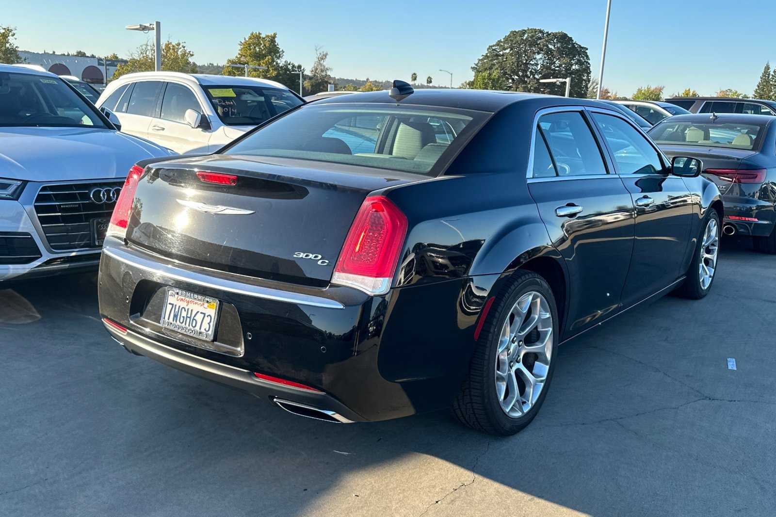 2017 Chrysler 300C Platinum 4D Sedan 3