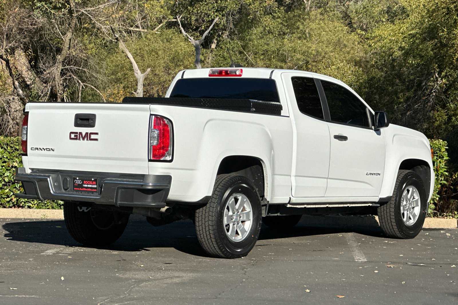 2017 GMC Canyon Base 4