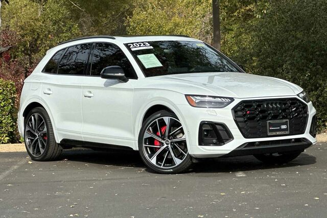 2023 Audi SQ5 Prestige 4D Sport Utility 2