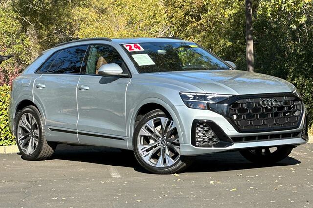 2024 Audi Q8 55 Premium Plus 4D Sport Utility 2