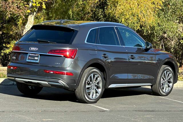 2021 Audi Q5 45 Premium 4D Sport Utility 4