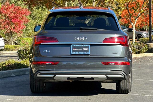 2021 Audi Q5 45 Premium 4D Sport Utility 5