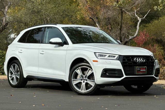 2019 Audi Q5 2.0T Prestige 4D Sport Utility 2