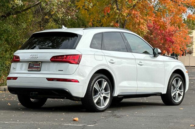 2019 Audi Q5 2.0T Prestige 4D Sport Utility 4