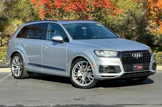 2019 Audi Q7 55 Prestige 4D Sport Utility 2