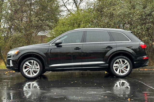 2023 Audi Q7 45 Premium 4D Sport Utility 7