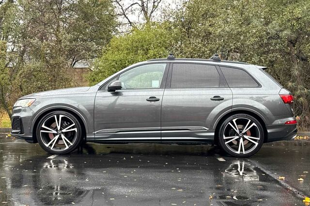 2021 Audi SQ7 Prestige 4D Sport Utility 7