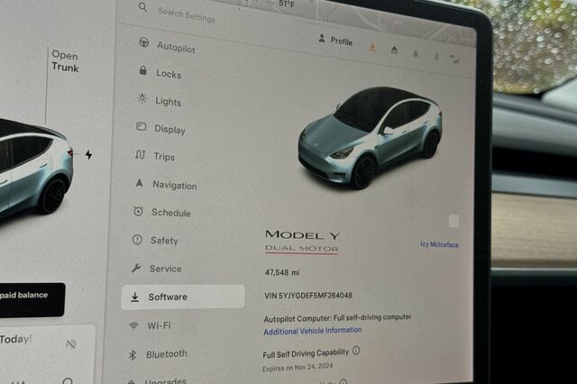 2021 Tesla Model Y Performance 4D Sport Utility 35