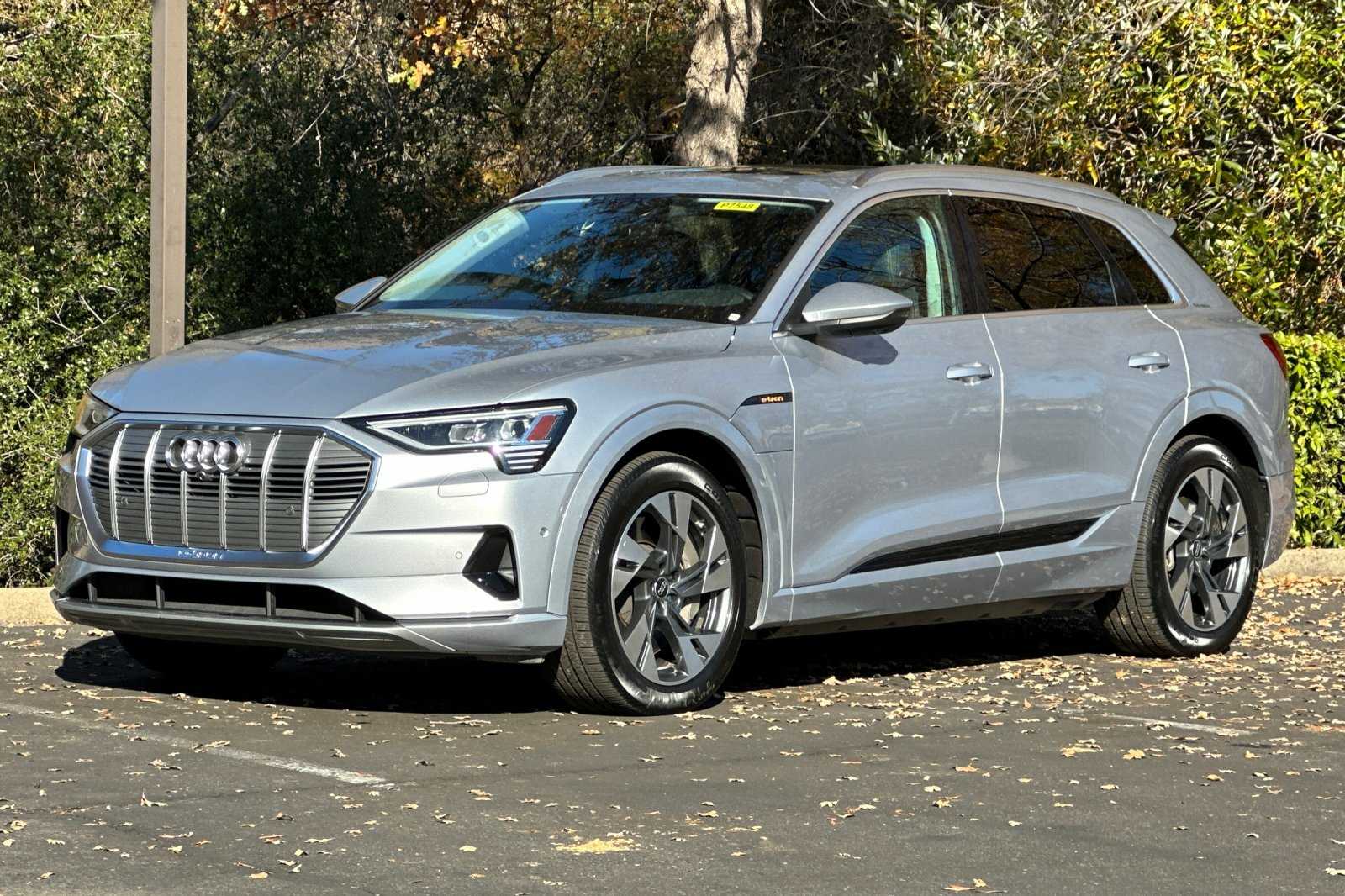 2022 Audi e-tron Premium Plus 4D Sport Utility 8