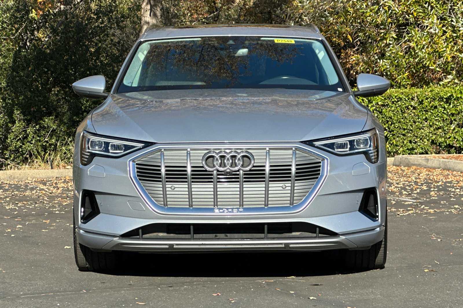 2022 Audi e-tron Premium Plus 4D Sport Utility 9