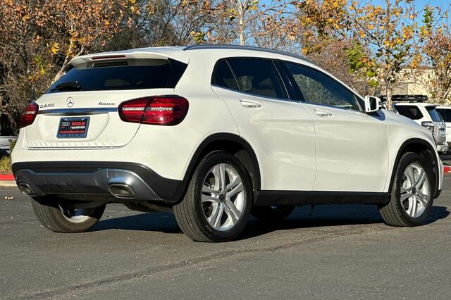 2019 Mercedes-Benz GLA GLA 250 4D Sport Utility 4MATIC 4