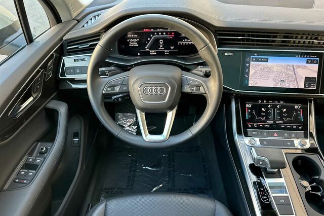 2024 Audi Q7 45 Premium Plus 4D Sport Utility 17