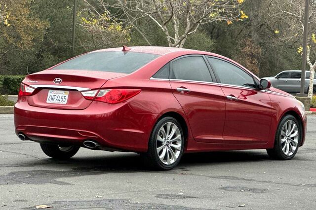 2013 Hyundai Sonata SE 4D Sedan 4