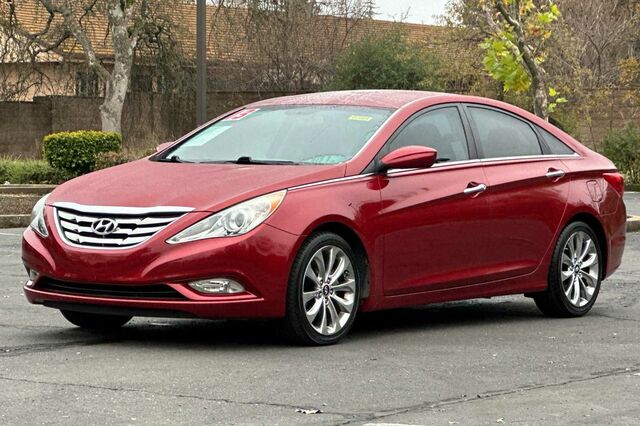 2013 Hyundai Sonata SE 4D Sedan 8