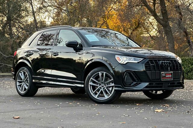 2024 Audi Q3 Premium Plus 4D Sport Utility 2