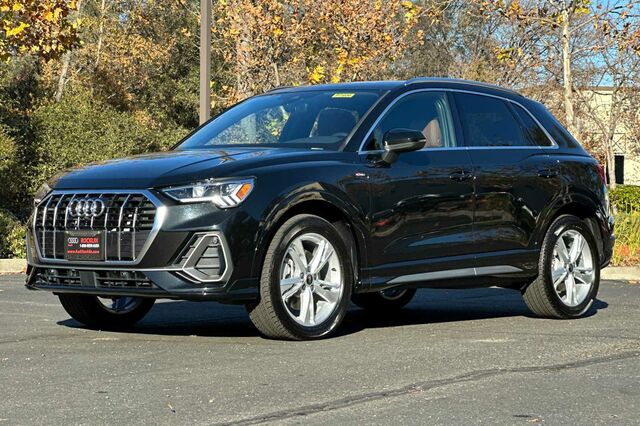 2024 Audi Q3 Premium Plus 4D Sport Utility 8