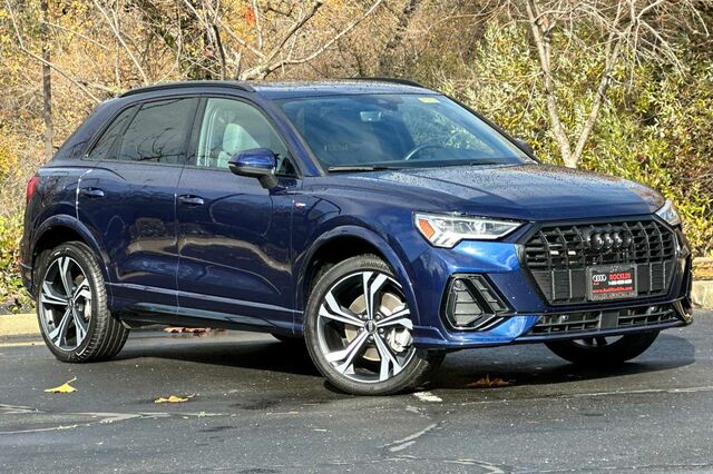 2024 Audi Q3 Premium Plus 4D Sport Utility 2