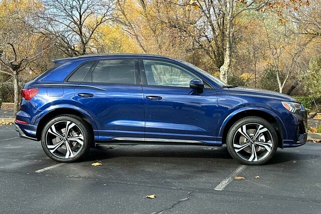 2024 Audi Q3 Premium Plus 4D Sport Utility 3