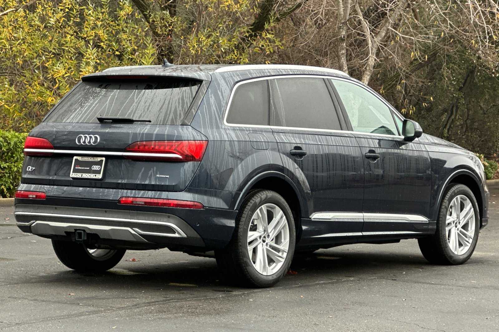 2024 Audi Q7 45 Premium Plus 4D Sport Utility 4