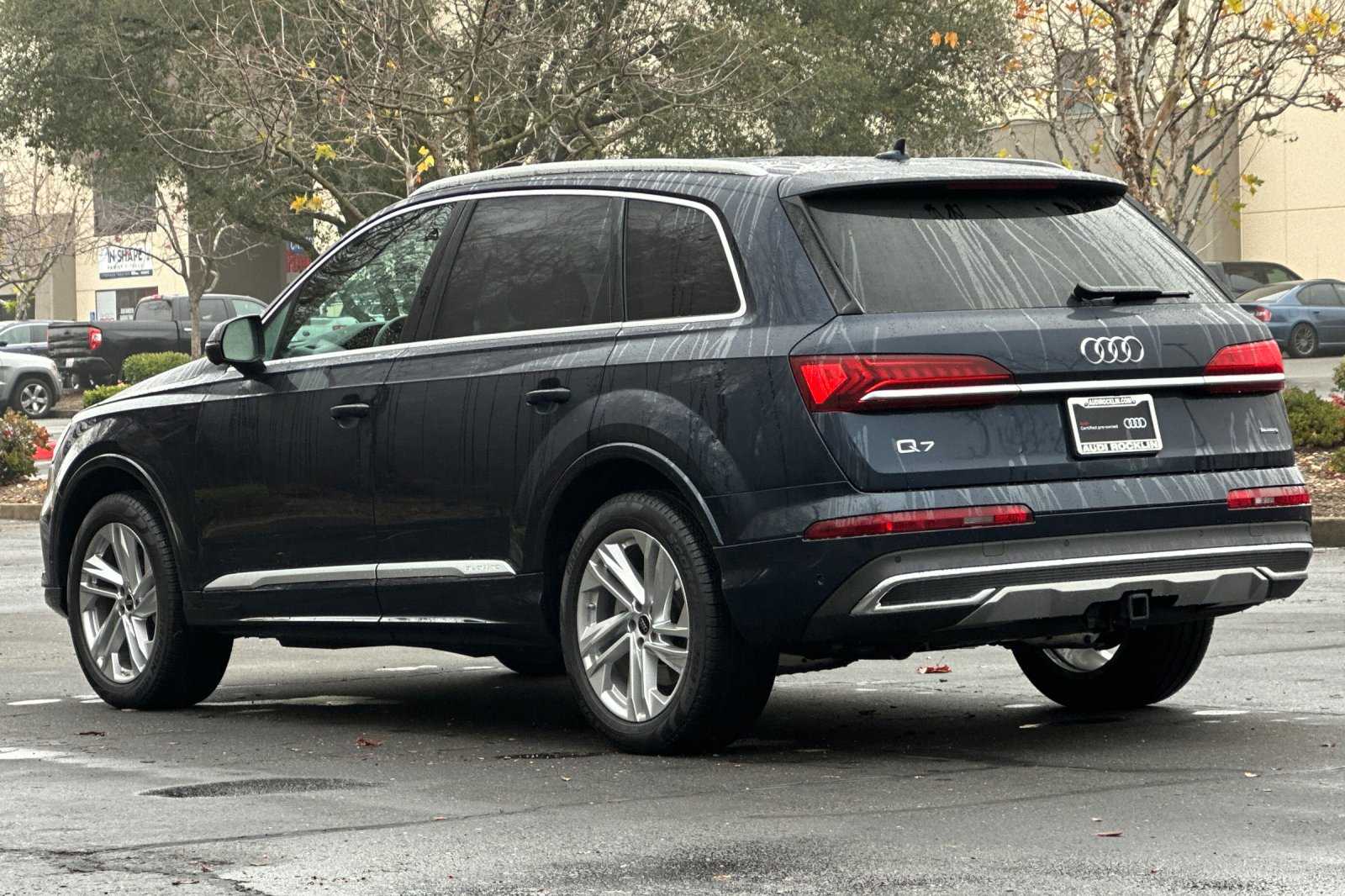 2024 Audi Q7 45 Premium Plus 4D Sport Utility 6