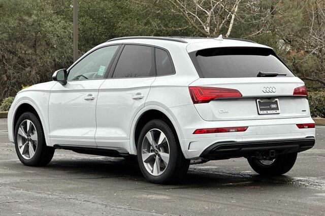 2024 Audi Q5 40 Premium Plus 4D Sport Utility 6