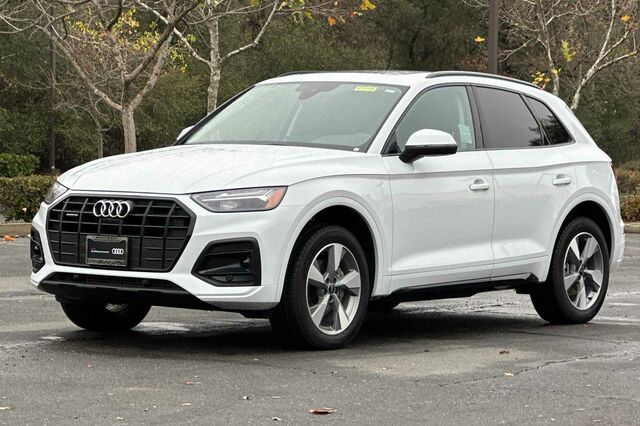 2024 Audi Q5 40 Premium Plus 4D Sport Utility 8