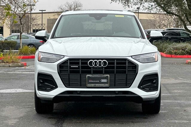 2024 Audi Q5 40 Premium Plus 4D Sport Utility 9