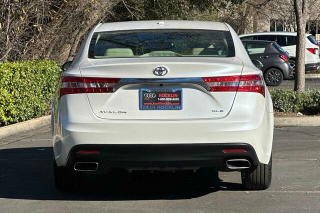 2015 Toyota Avalon XLE 4D Sedan 5