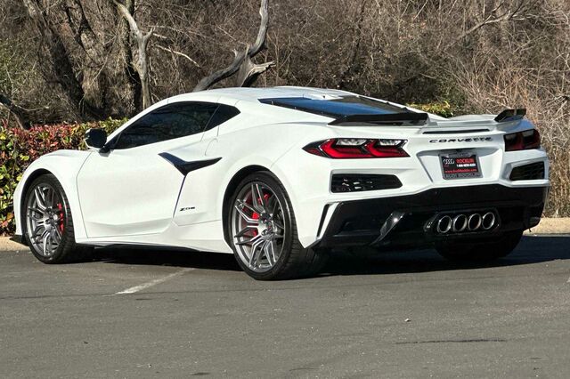 2023 Chevrolet Corvette Z06 2D Coupe 6