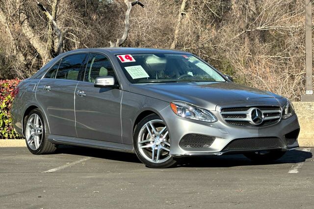 2014 Mercedes-Benz E-Class E 350 4D Sedan 2