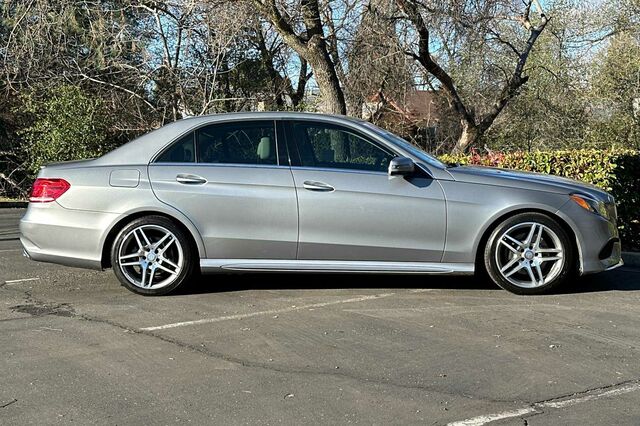 2014 Mercedes-Benz E-Class E 350 4D Sedan 3