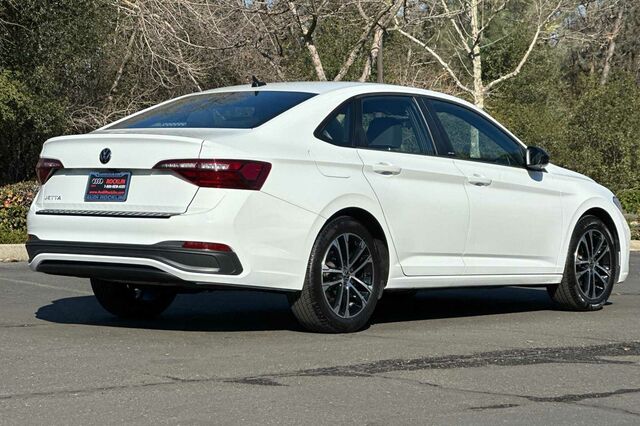 2023 Volkswagen Jetta 1.5T Sport 4D Sedan 4