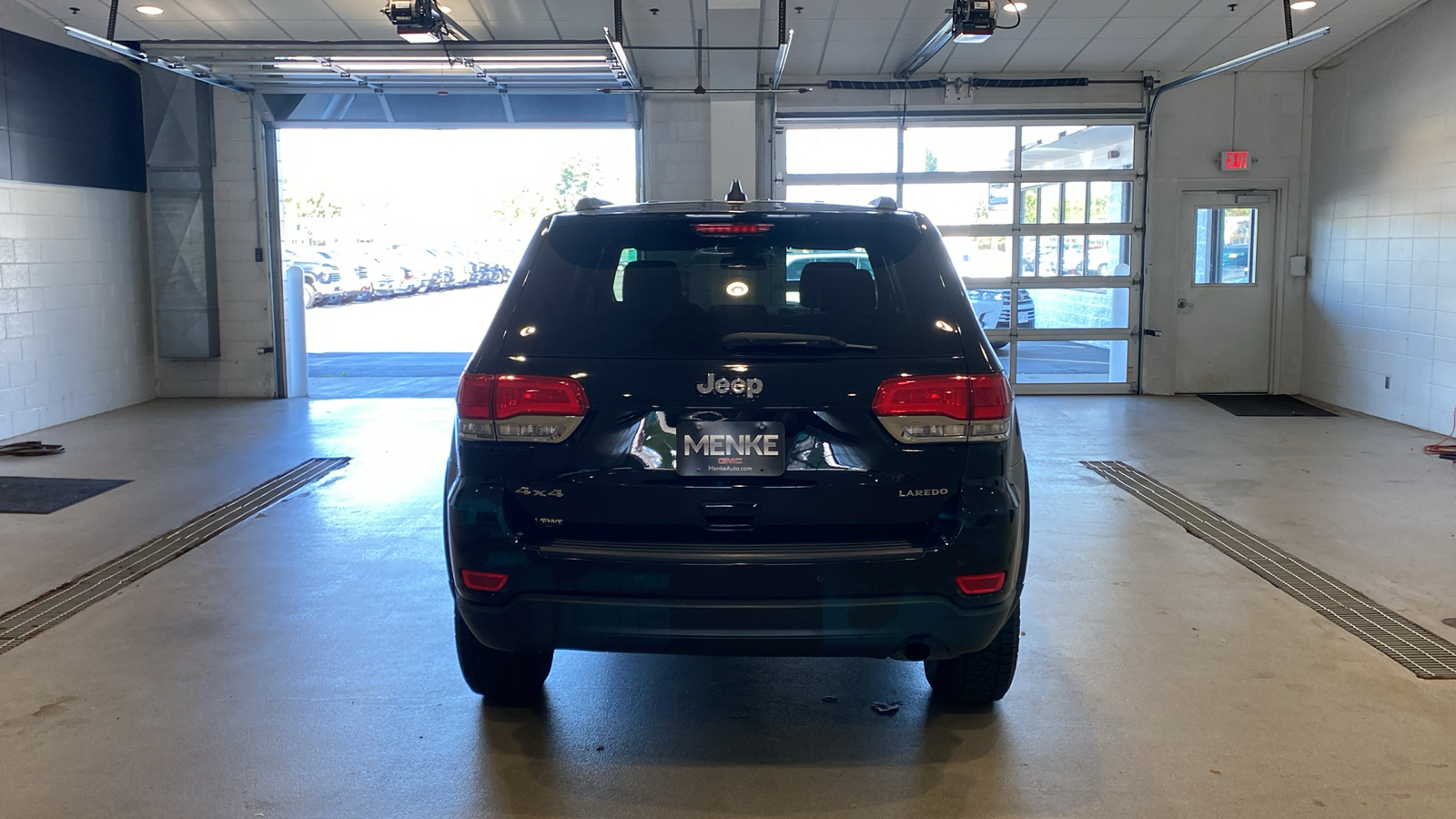 2018 Jeep Grand Cherokee Laredo E 7