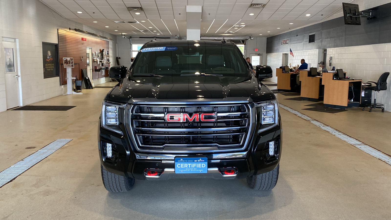 2023 GMC Yukon XL AT4 3