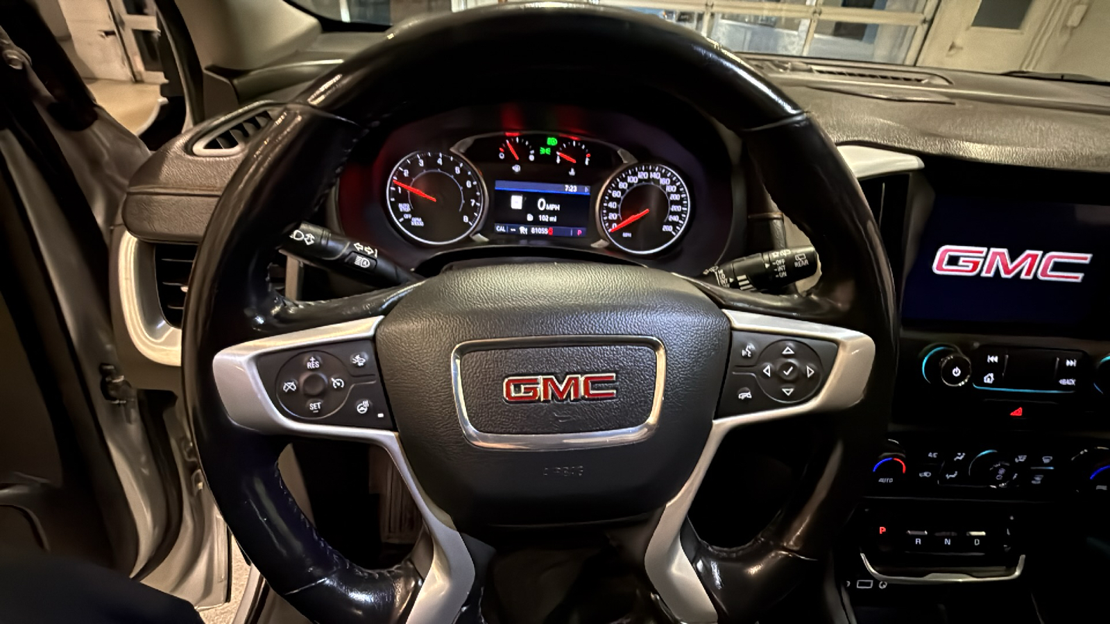 2020 GMC Terrain SLT 33