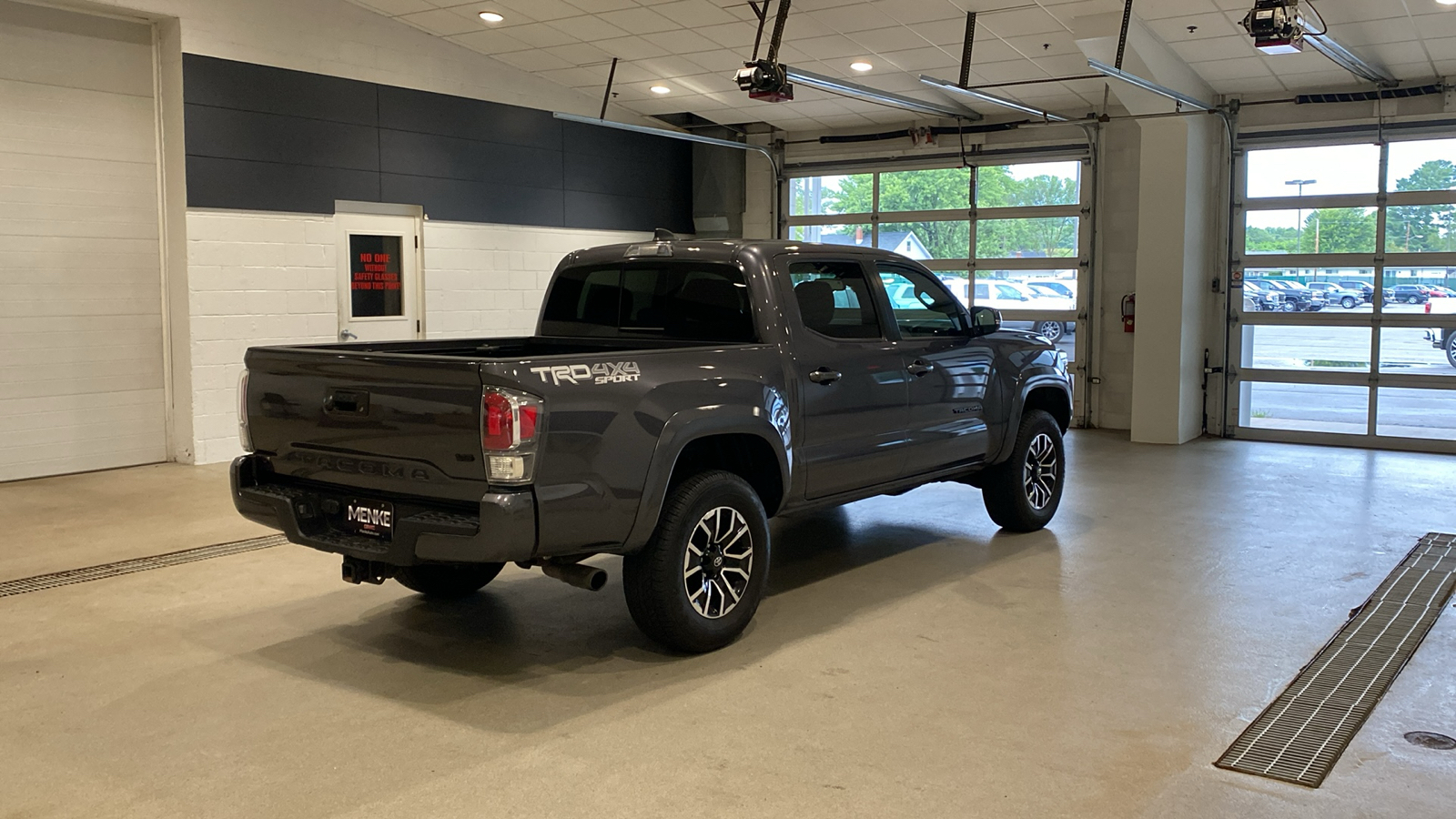 2023 Toyota Tacoma TRD Sport 6