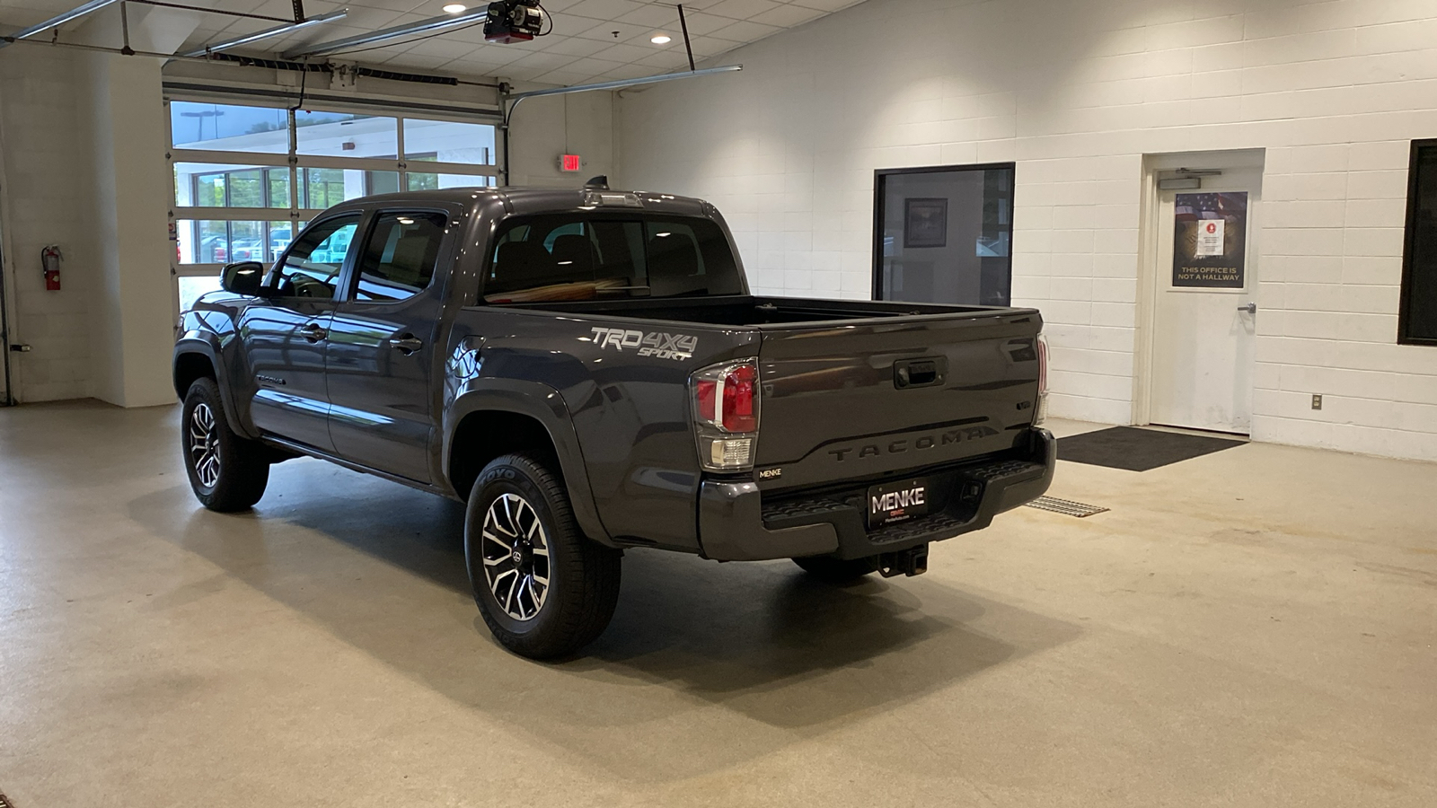 2023 Toyota Tacoma TRD Sport 8