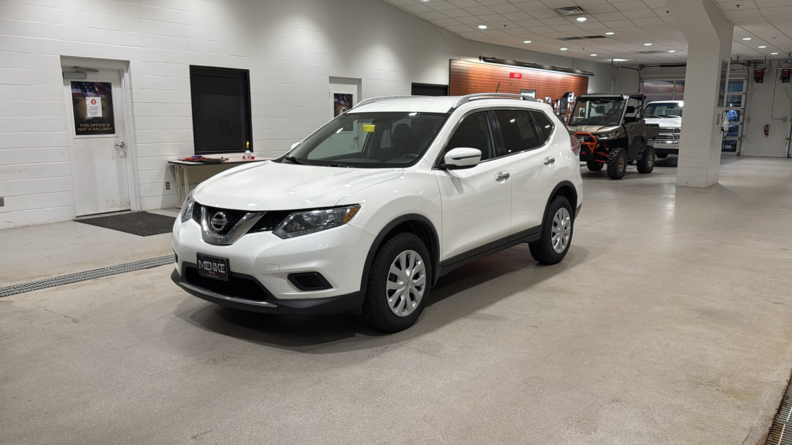 2016 Nissan Rogue S 2