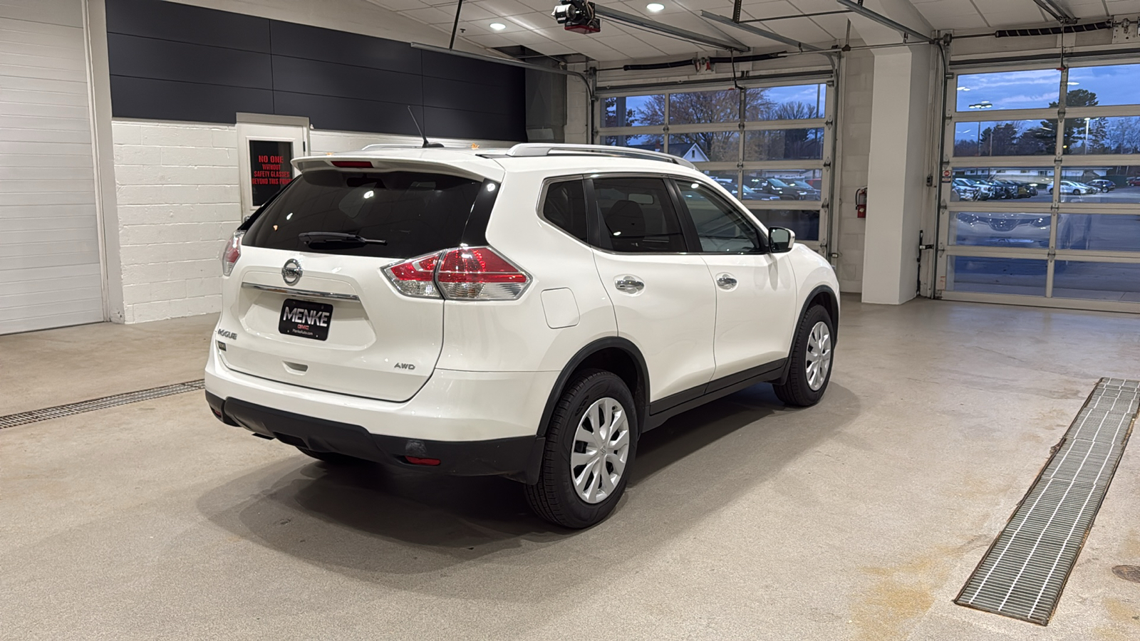 2016 Nissan Rogue S 6