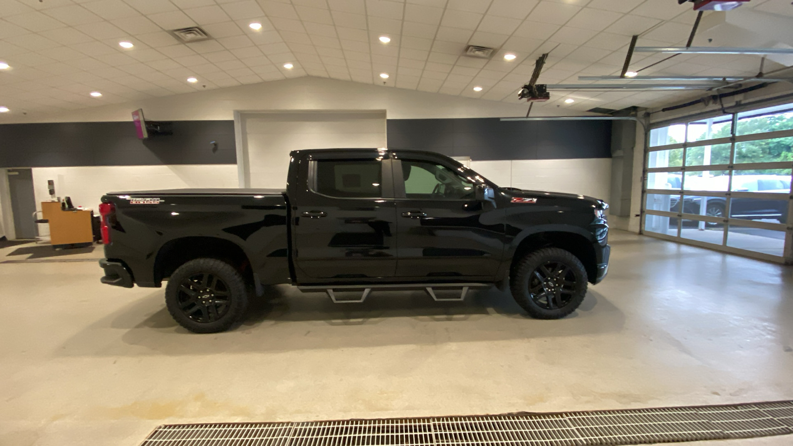 2021 Chevrolet Silverado 1500 LT Trail Boss 5