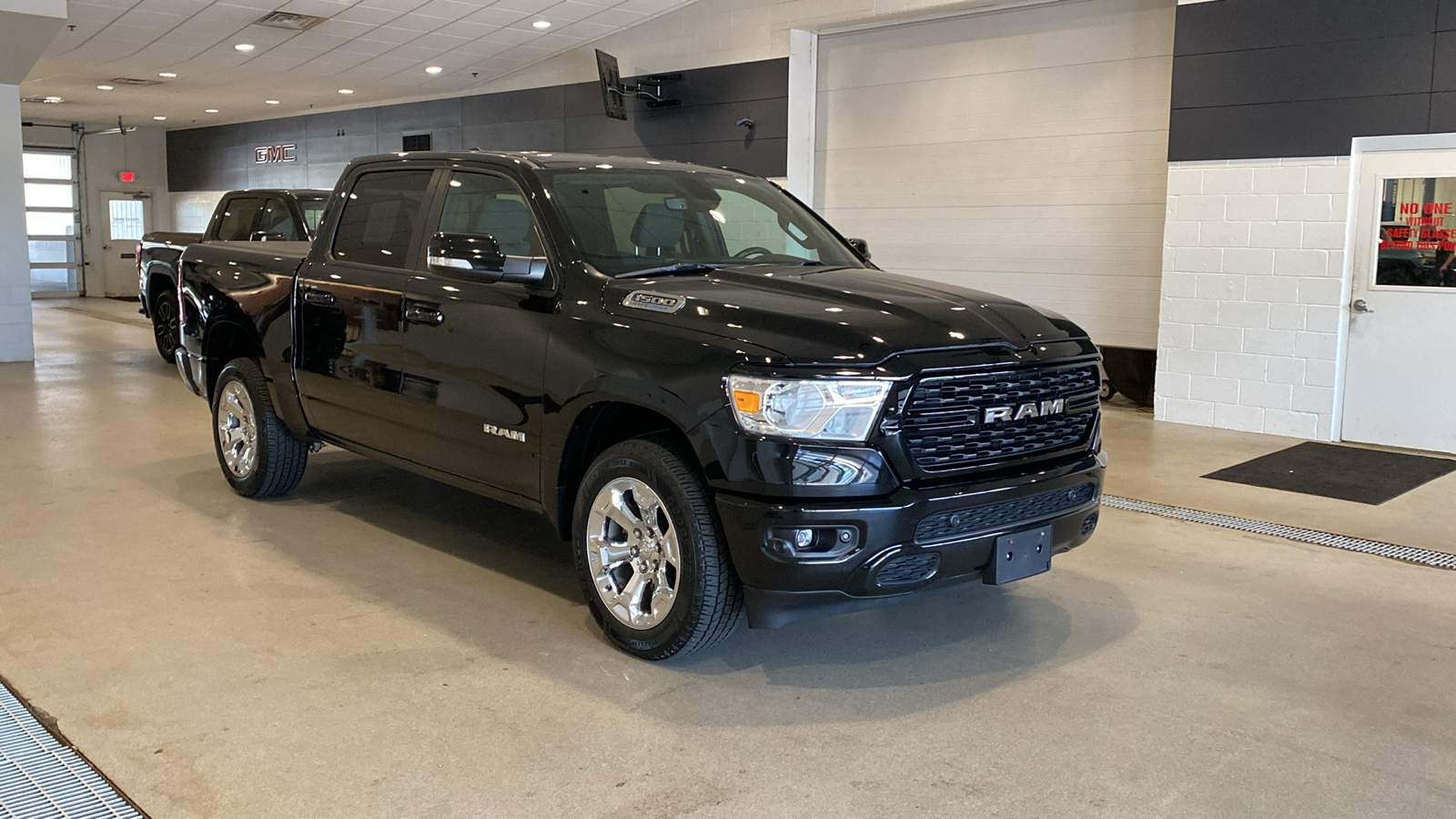 2022 Ram 1500 Big Horn/Lone Star 4