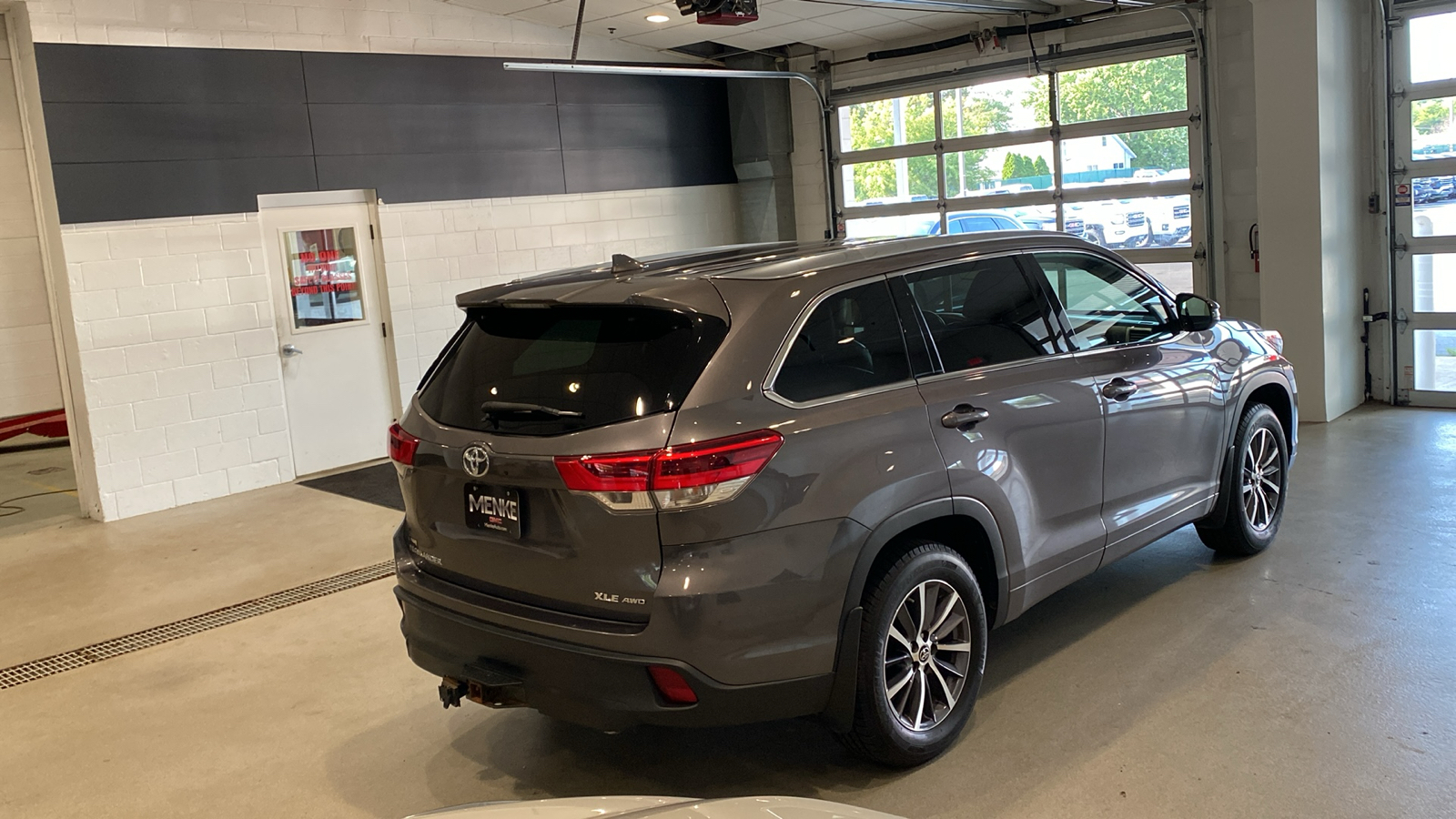 2017 Toyota Highlander XLE 6