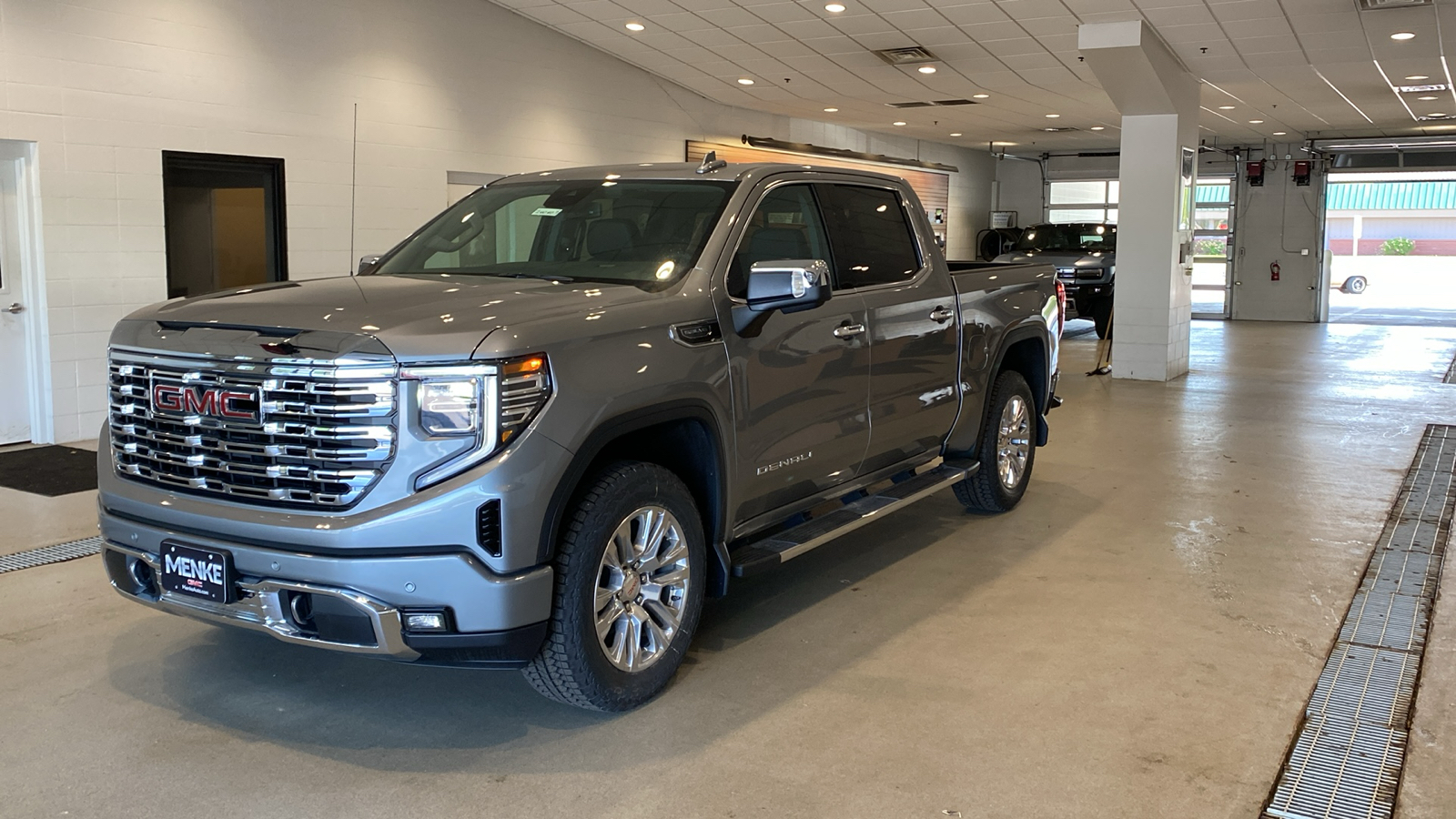 2024 GMC Sierra 1500 Denali 2