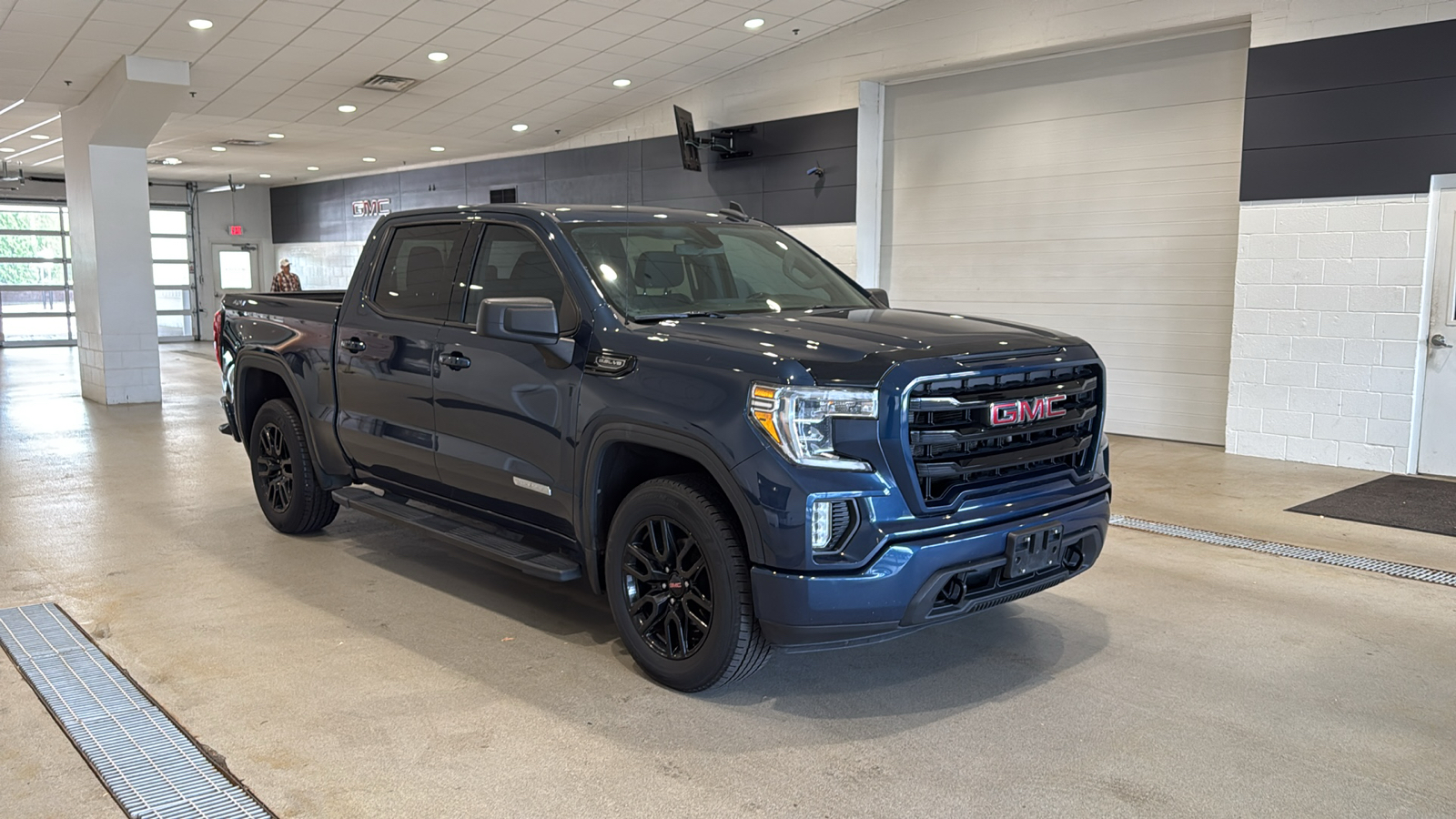 2020 GMC Sierra 1500 Elevation 4