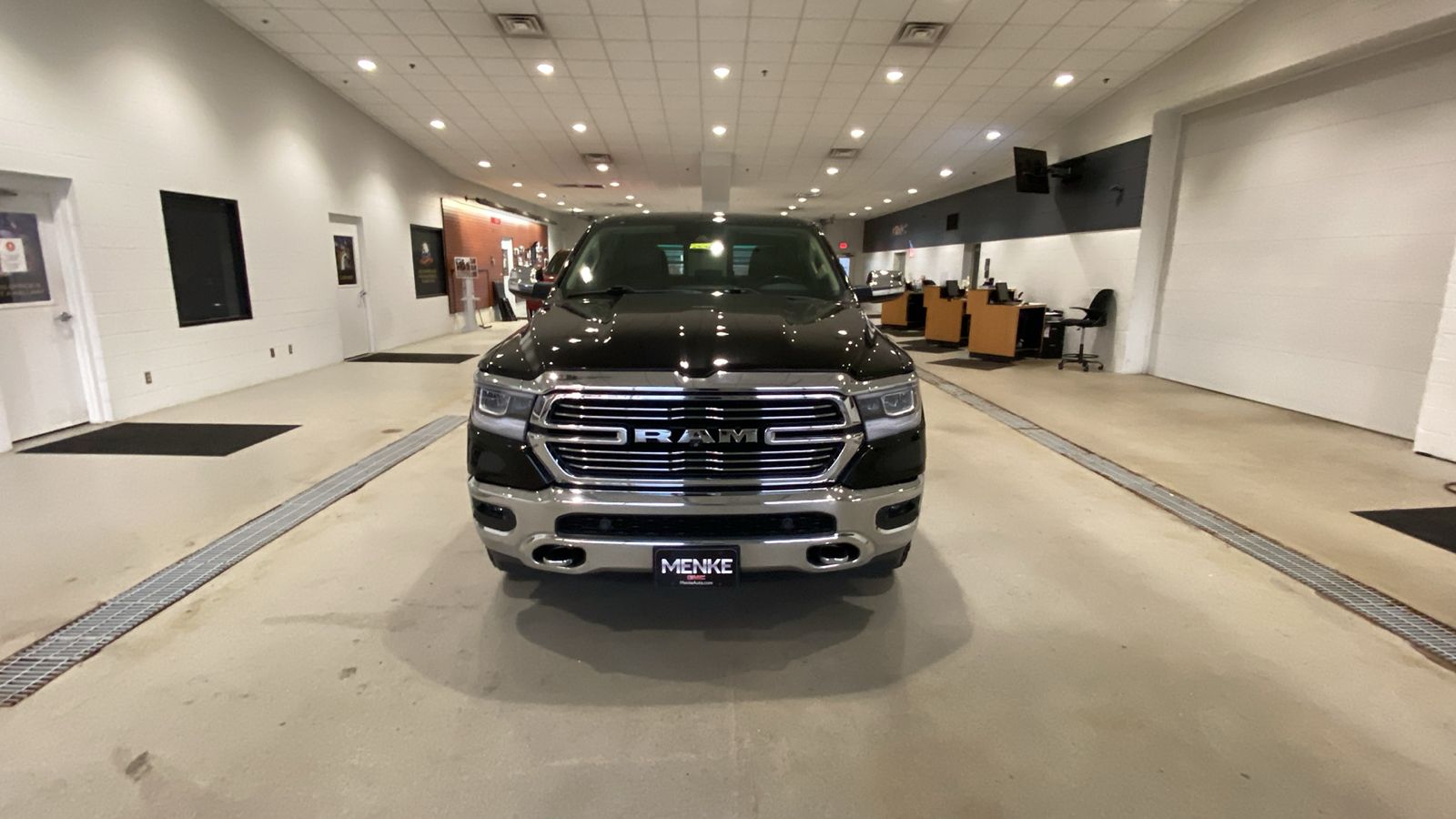 2019 Ram 1500 Laramie 3