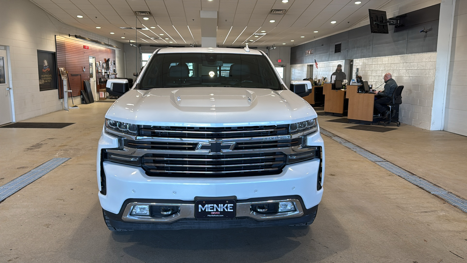 2019 Chevrolet Silverado 1500 High Country 3