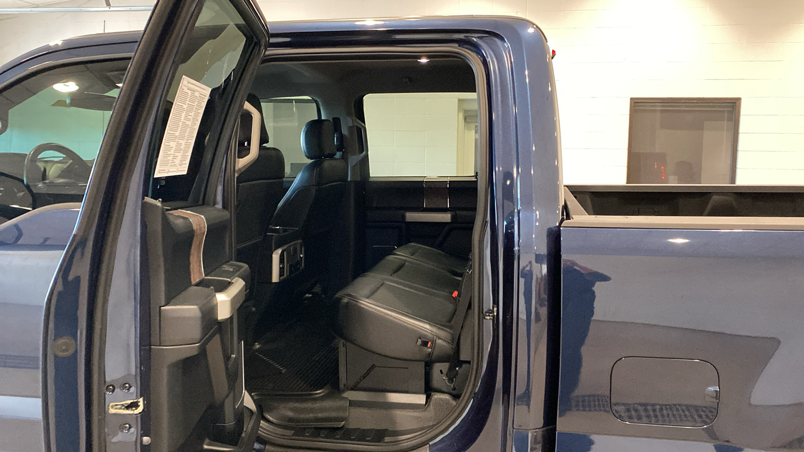 2019 Ford F-250SD Lariat 17