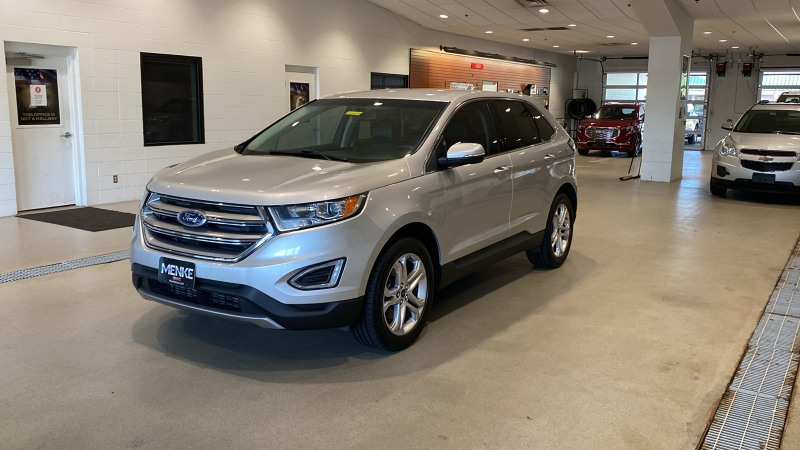 2018 Ford Edge Titanium 2