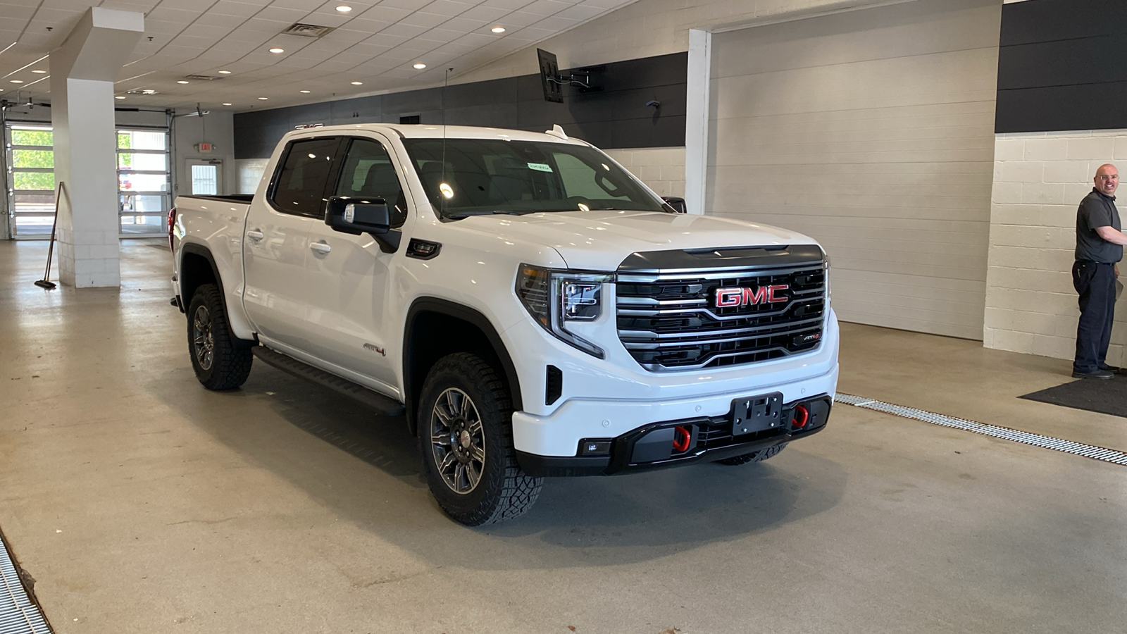 2024 GMC Sierra 1500 AT4 4